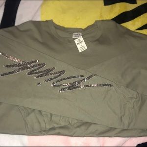 Long sleeve campus tee